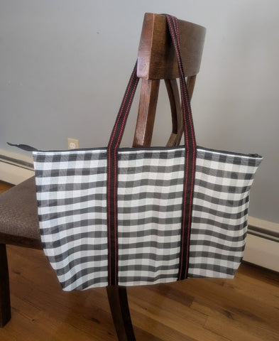 KA-TSI BAG NO.6 茄芷袋(BLACK & WHITE CHECKERED WITH ZIPPER/SOFT HANDLE)